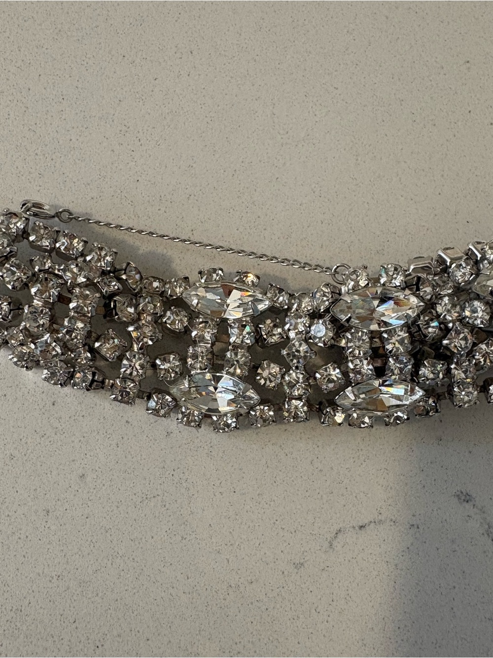Kramer Silvertone Rhinestone bracelet - Picture 3 of 7